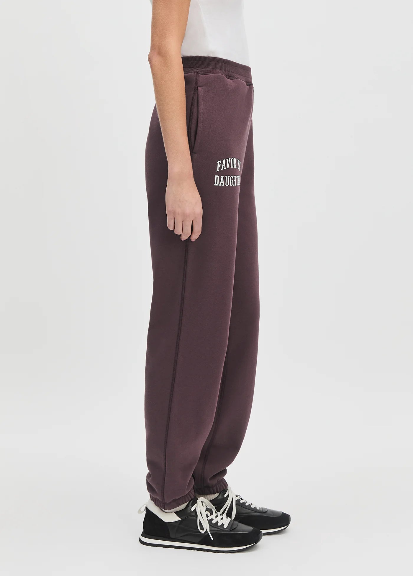 The Collegiate Jogger - Burgundy/Gardenia