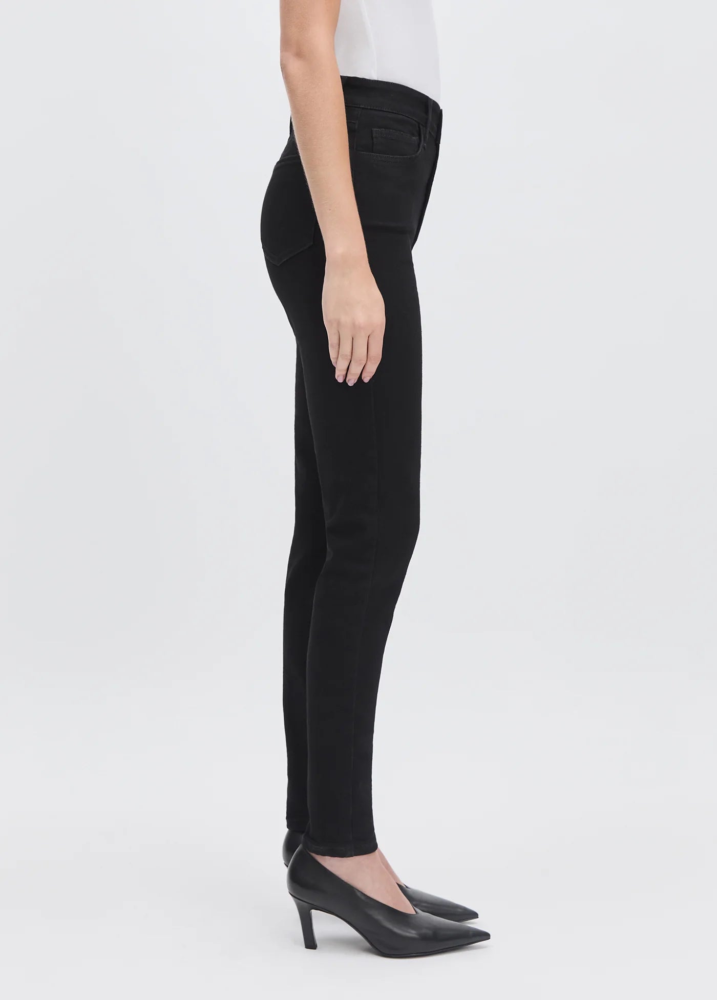 The Sara Super High Rise Skinny - Onyx