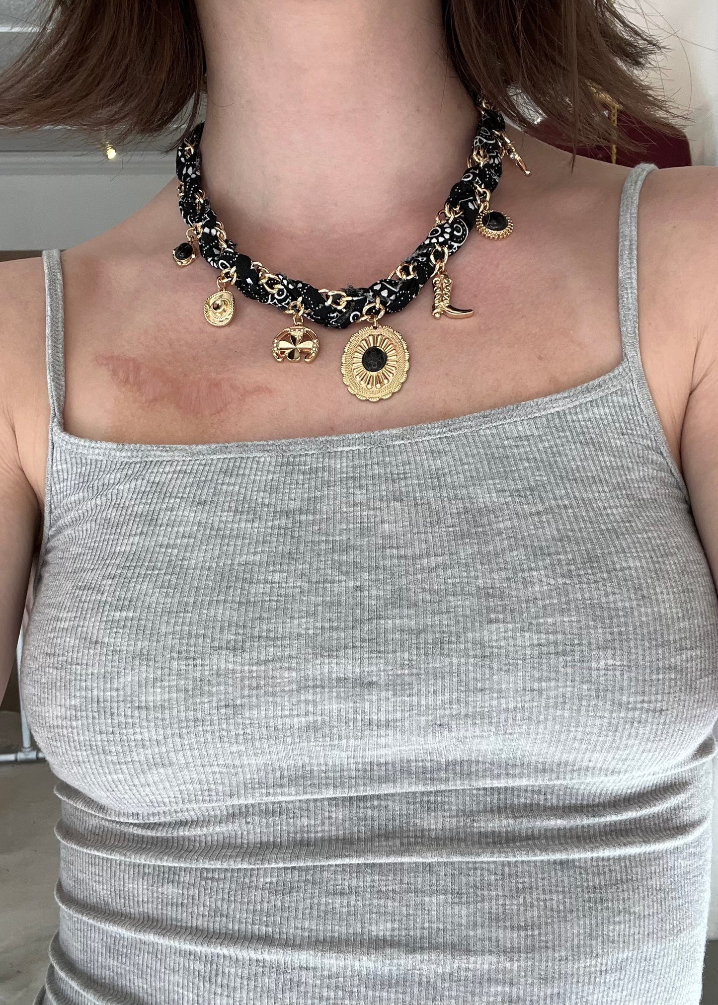 Scarf Necklace - Black