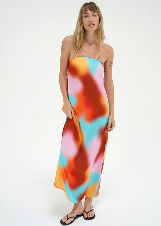 lna clothing. lna clothing near me. stores near me. dickson street fayetteville. things to do in northwest arkansas. shopping near me. small business. summer dress. wedding guest dress.